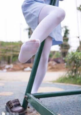 国产美女午夜更新_BD英语免费在线播放