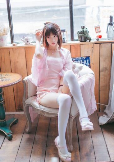 国产巨乳色播_720电影免费在线